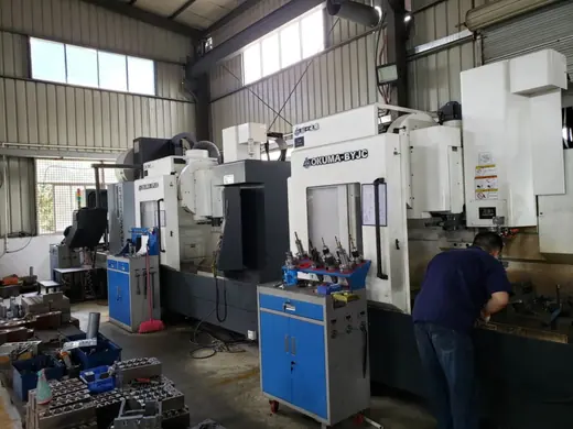 Machining and assembly facilities at the Anchors Machinery workshop in Ningbo, China