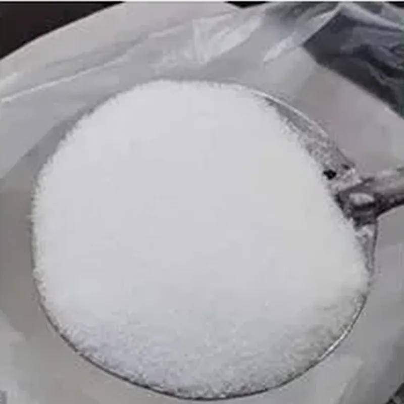 Free flowing white pearls at 99% minimum purity