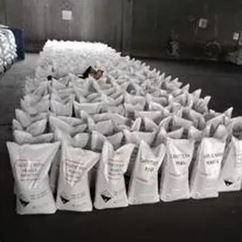 Caustic Soda Flakes 99% 3