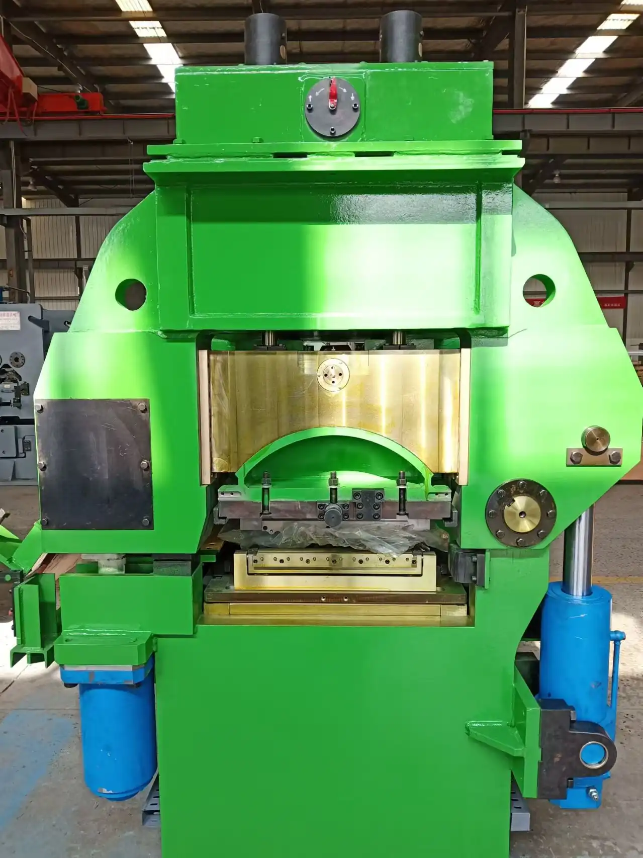 23 roll stretch leveler for copper strip processing