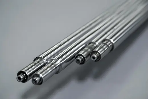Flying shear system for continuous steel rolling lines