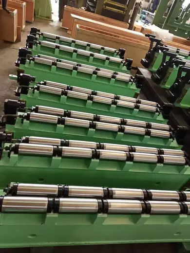 Roll cassette with chrome plated rolls