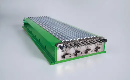 23 roll leveler roll assembly