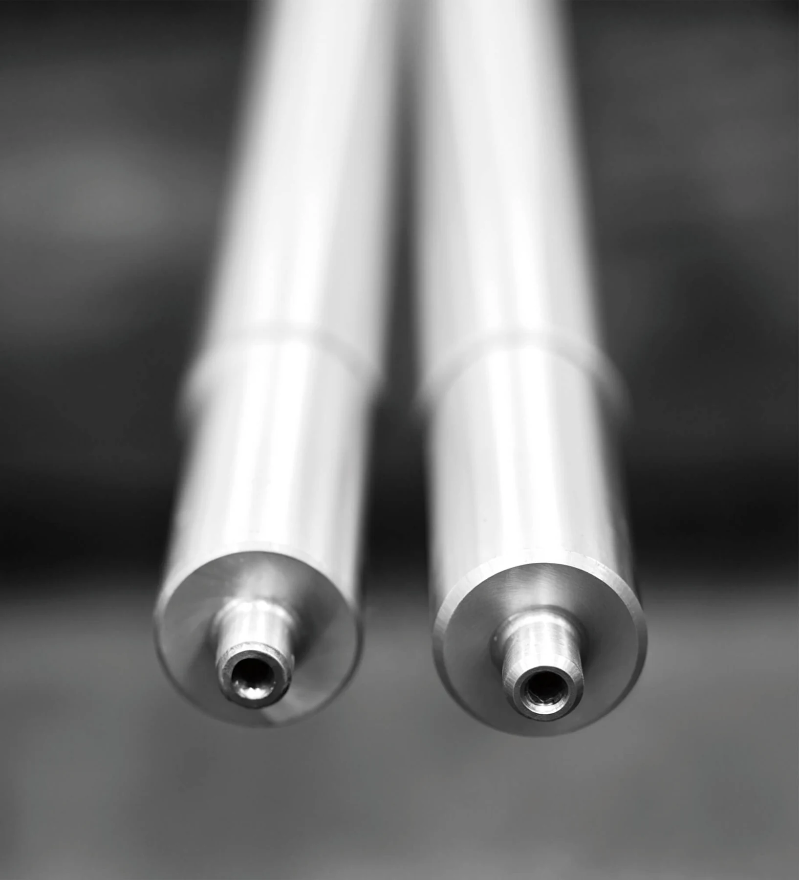 Work roll with high wear resistance for rolling applications