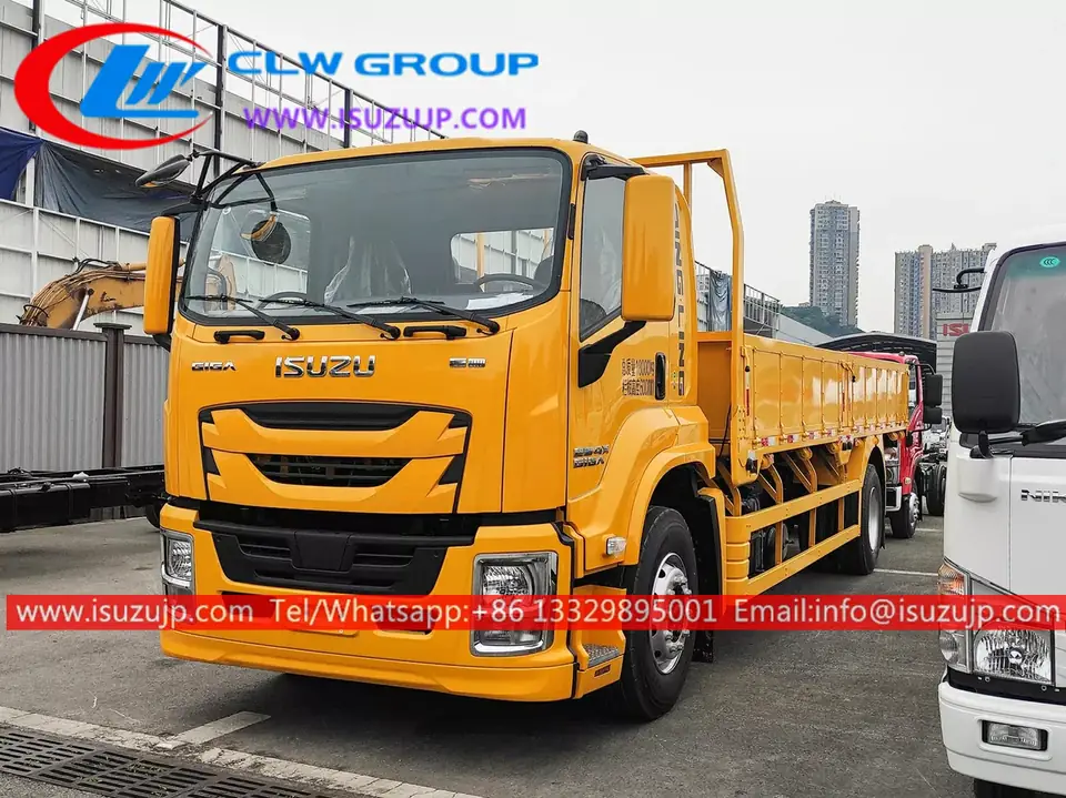 2022 Model ISUZU FTR 12 Ton Cargo Box Truck view 3