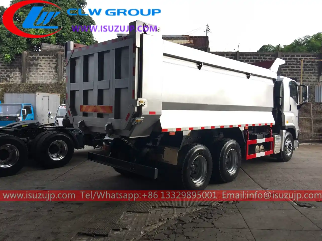 380HP ISUZU GIGA VC61 Tri Axle Mining Quarry Truck view 4