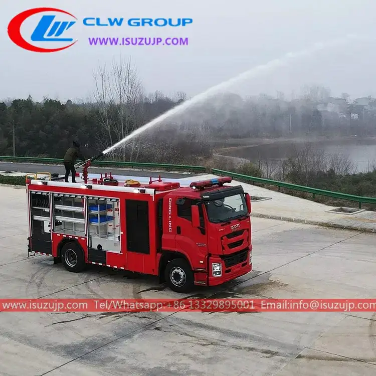 4×2 ISUZU GIGA 6 Ton Water Tender Foam Fire Truck for Sale Indonesia view 4