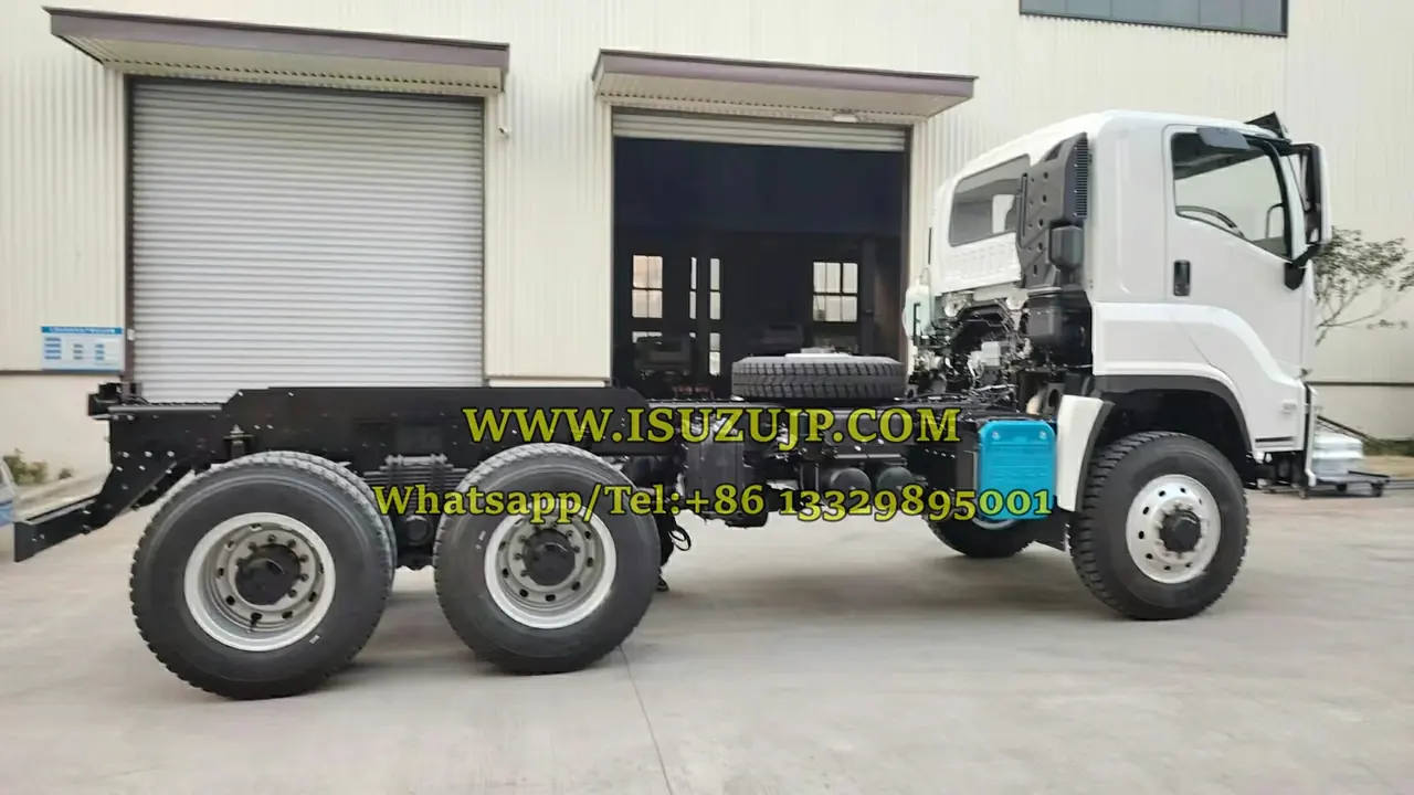 6×6 ISUZU GIGA 25tons Truck Chassis view 4