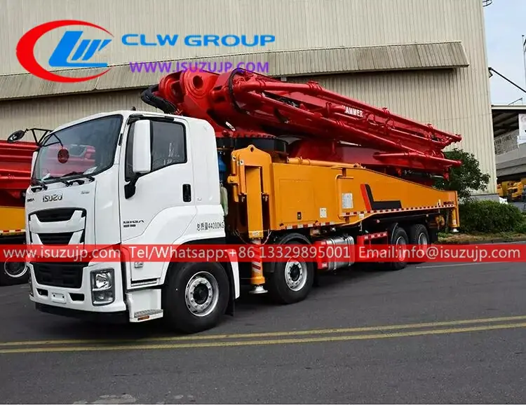 8×4 ISUZU GIGA 62meters Concrete Pump Truck for Sale view 2