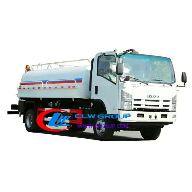6 Tyre ISUZU GIGA 12 Ton Water Tank Truck with 30m Fog Cannon on Sale in Saudi Arabia