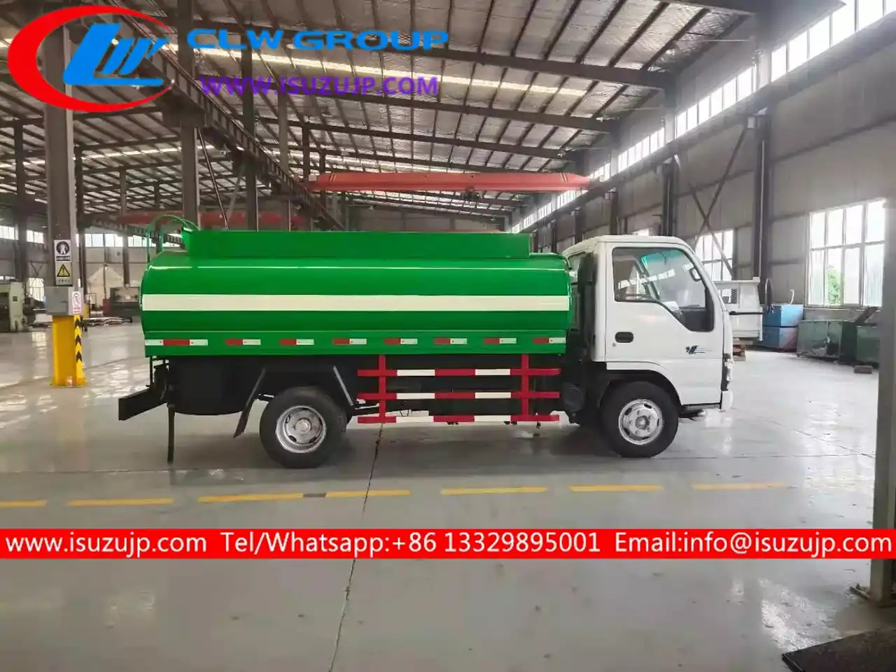ISUZU 120HP 4tons Mobile Fuel Dispenser Truck view 2