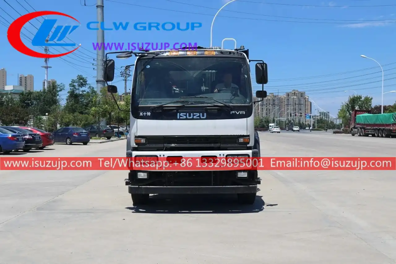 ISUZU FVR 12 Ton Compact Garbage Truck view 2