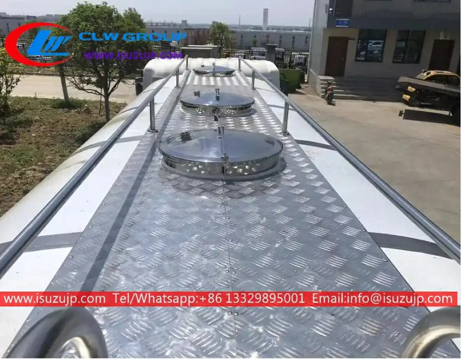 ISUZU FVZ 20000L Stainless Steel Water Delivery Truck for Sale view 3
