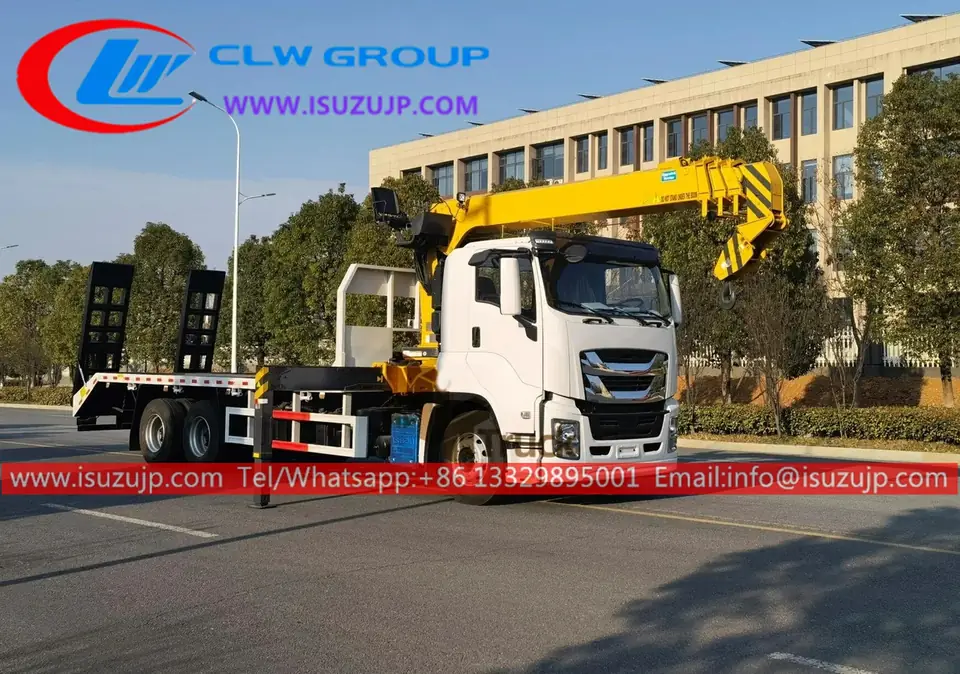 ISUZU GIGA 16T Flatbed Truck with Crane for Sale view 4