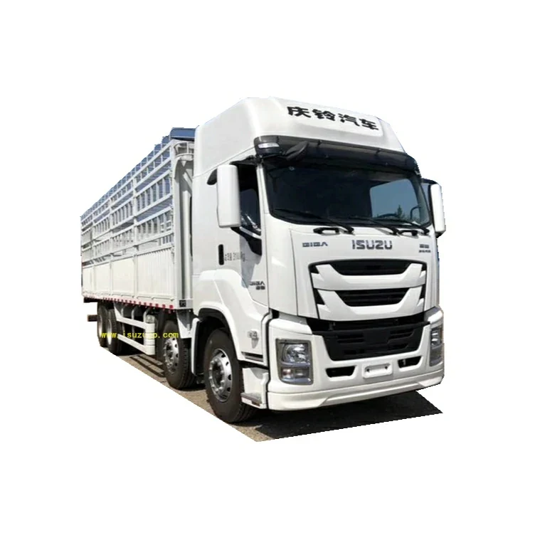 ISUZU GIGA 30foot Flatbed Stake Side Truck view 2