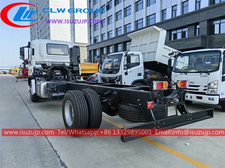 ISUZU GIGA VC61 240HP 18tons Diesel Truck Chassis for Sale view 4
