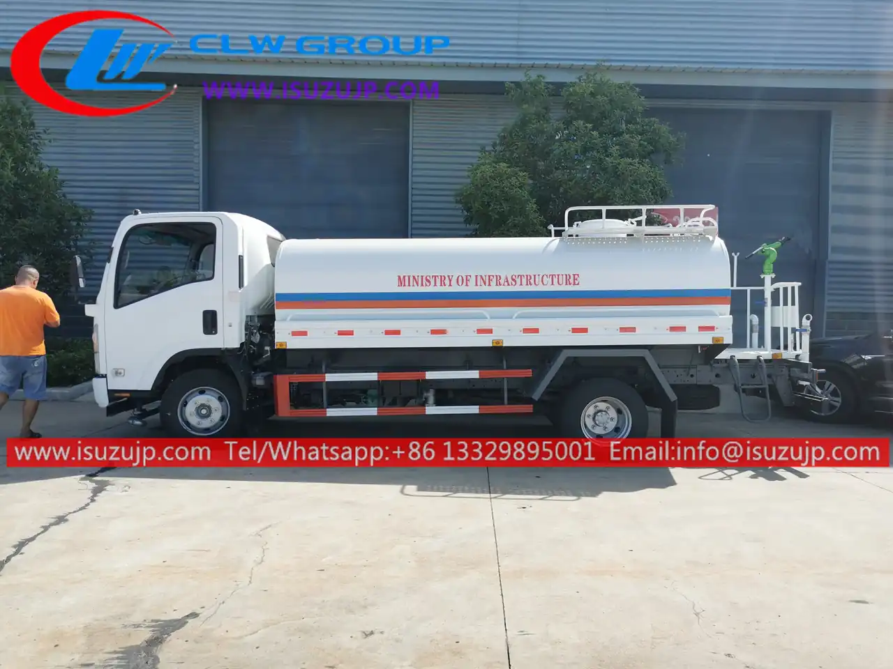 Japan ISUZU 10000liters Water Pumper Truck for Sale Ghana view 3