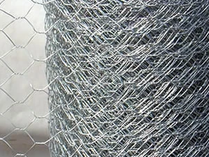 Roll of galvanized hexagonal wire netting