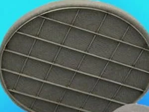 Round knitted mesh mist eliminator pad