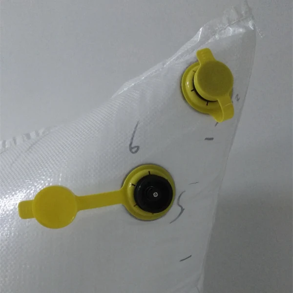 Valve for air dunnage bag