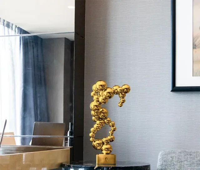 Original Design Metal Sculptures Home Office Decorative Abstract Crafts Sculpture manufactured in stainless steel