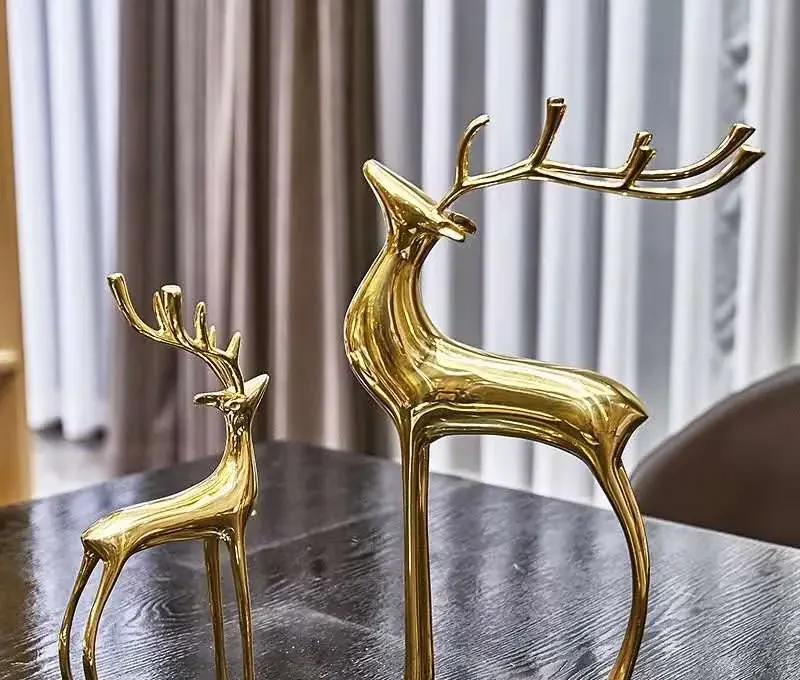 Custom Small Imitation Gold Deer Statue Figurine Sculpture for Sale manufactured in stainless steel