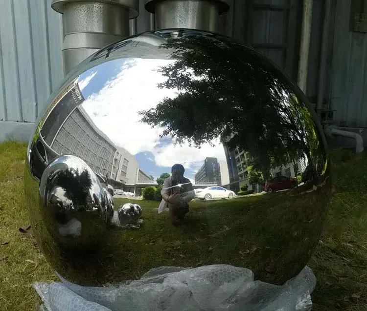 Stainless Steel Mirror Polished Sphere Hollow Round Ball Garden Decor manufactured in stainless steel