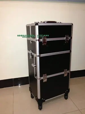 Beauty cases with trolley
