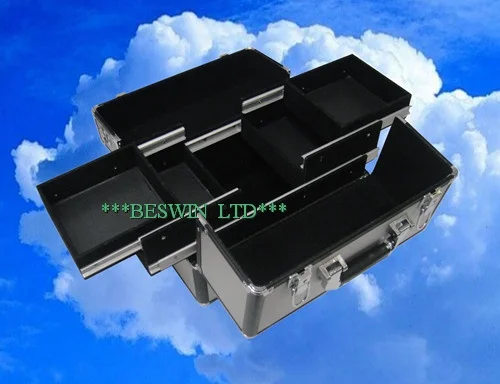Beauty case model 69414 by Beswin