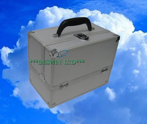 Beauty case model 69417 by Beswin