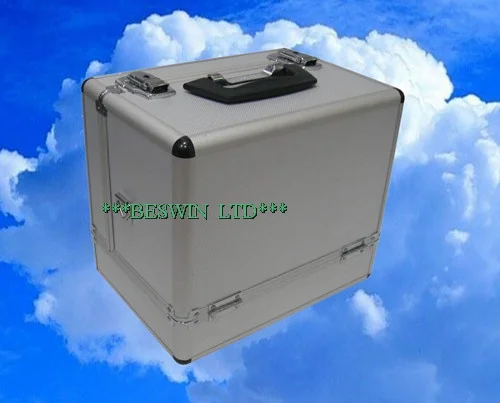 Beauty case model 69419 by Beswin