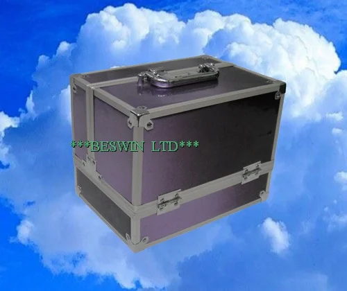 Beauty case model 69420 by Beswin