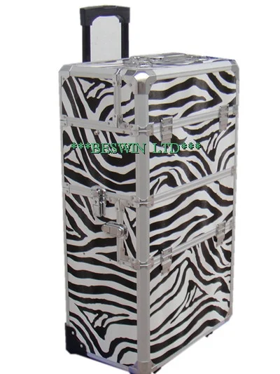 Beauty case view 2
