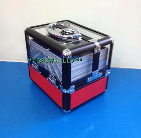 Beauty case model 69439 by Beswin