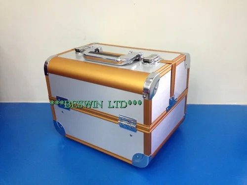 Beauty case model 69446 by Beswin