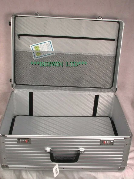 Trolley cases view 2