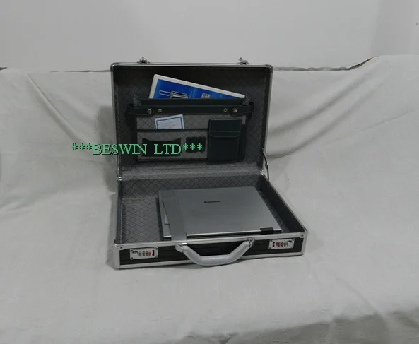 Briefcase set view 2