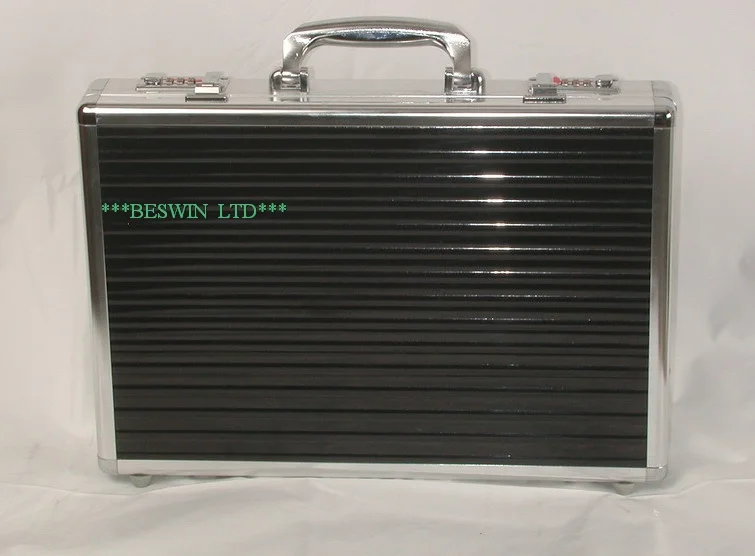 Briefcase model 69212 by Beswin