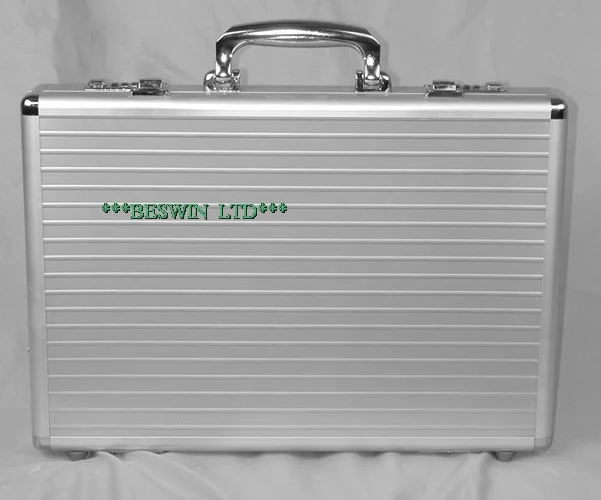 Briefcase model 69213 by Beswin