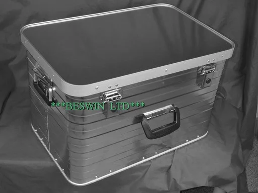Tool case model 69105 by Beswin