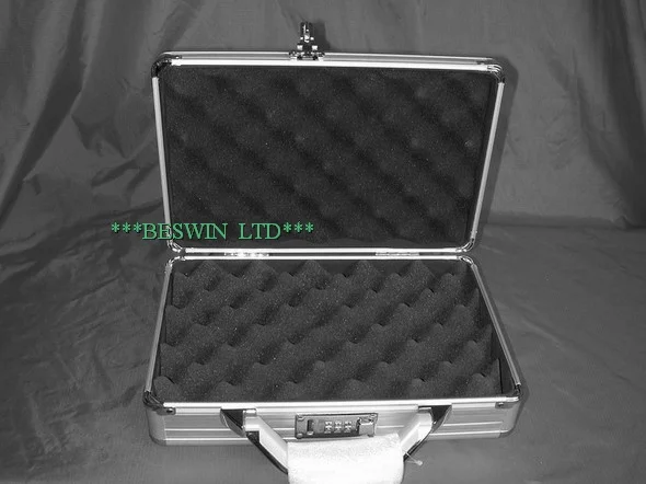 Gun case model 69120 by Beswin