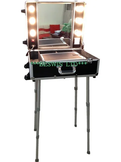 Hairdressing case model 69402 by Beswin
