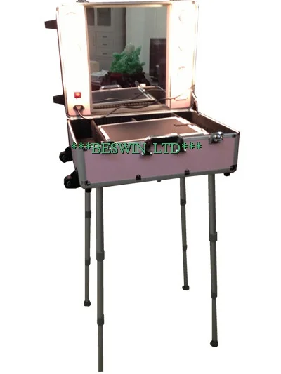 Hairdressing case model 69403 by Beswin