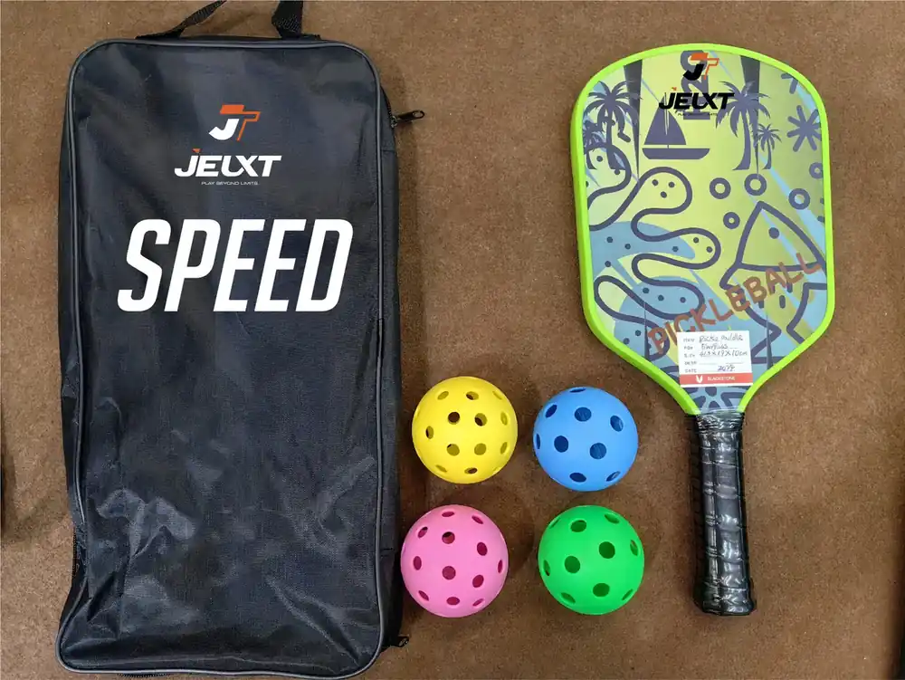 Pickle paddle set view
