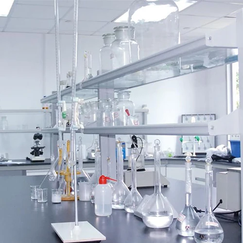 Distillation and analysis equipment in the Blissam laboratory