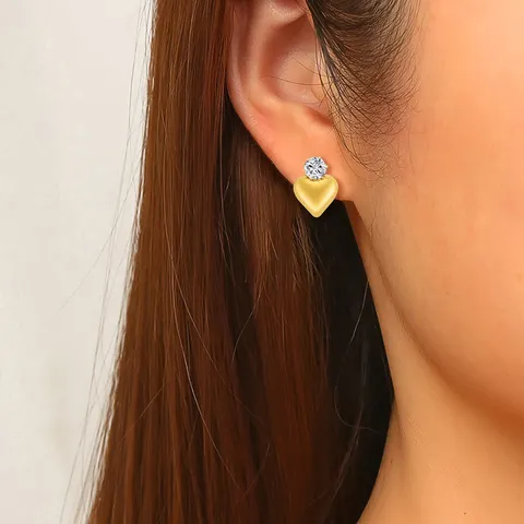 2025 Niche Elegance Zircon Heart Stud Earrings for Women Minimalist Versatile - view 2
