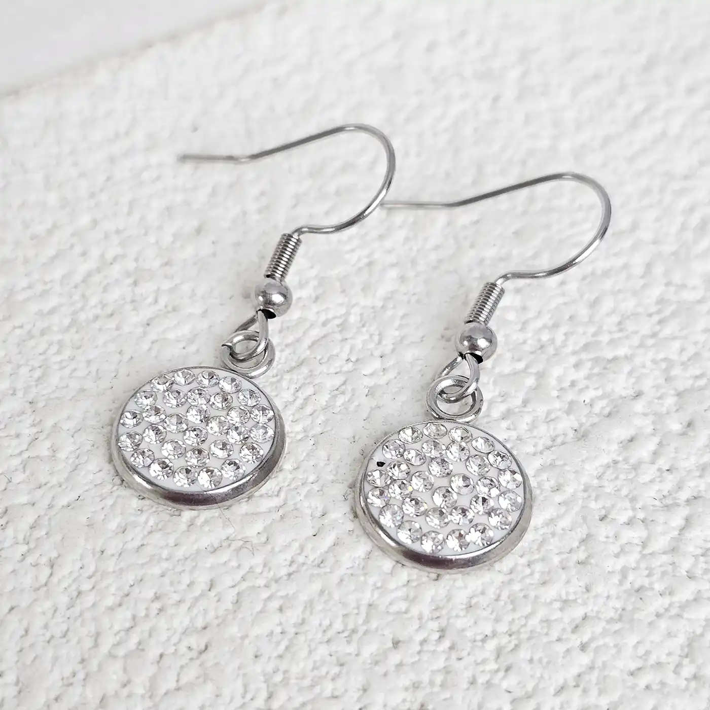 Circle Earrings Female Korean Temperament Light Luxury Earrings Ear Hooks Niche made by BlueOne Jewelry