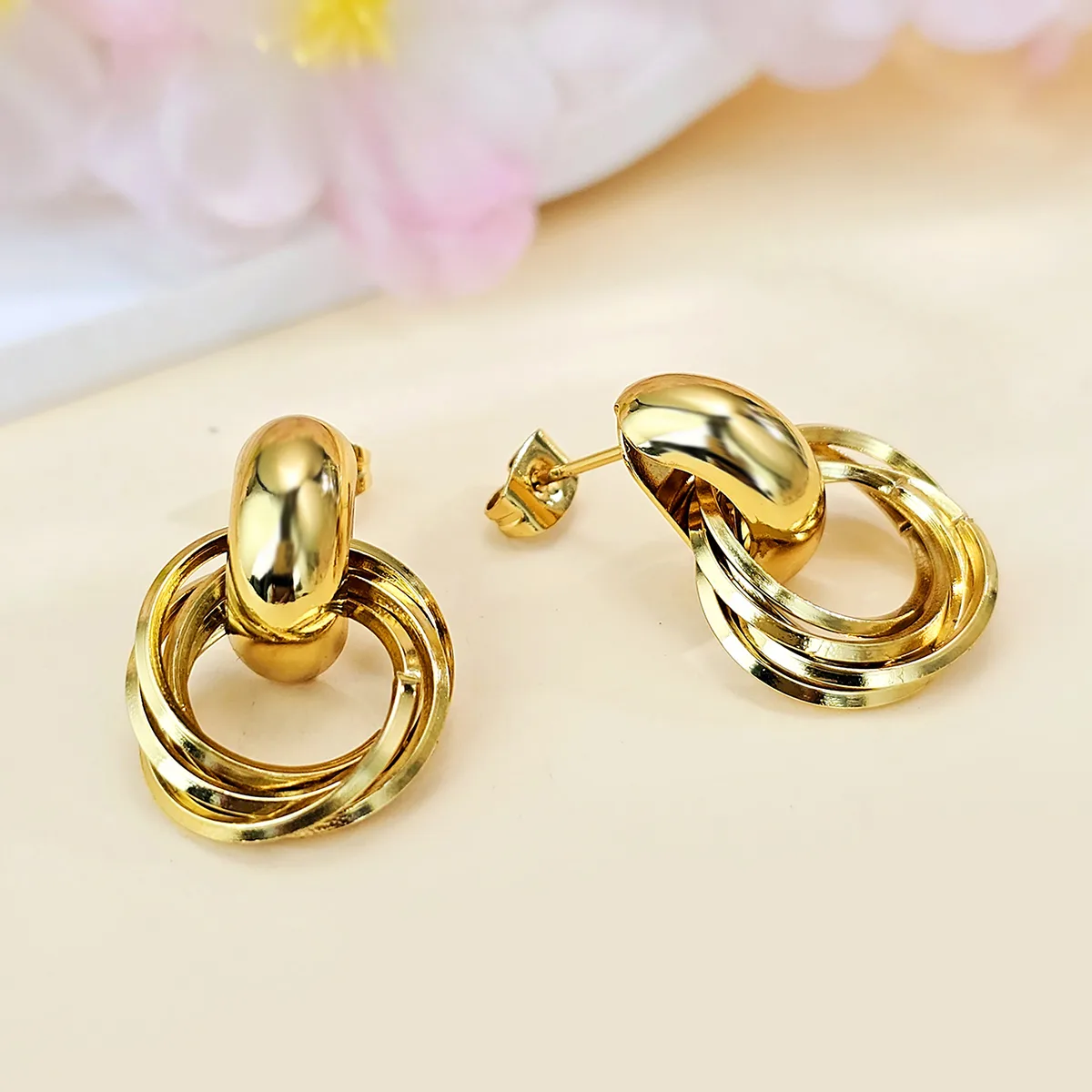 Earrings European & American Fashion Vintage Earrings Textured Double-layer Metal Twisted made by BlueOne Jewelry