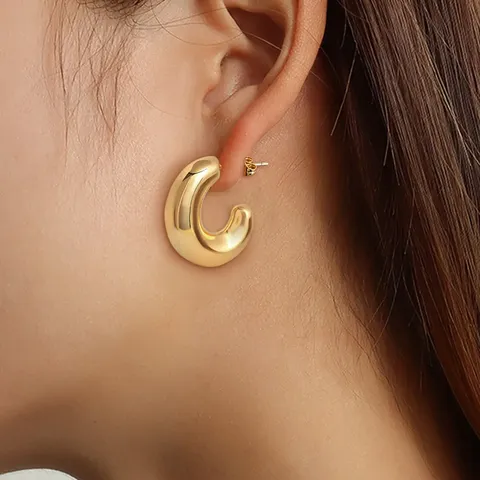 Europe and the United States Geometric Stainless Steel Hollow Earrings Senior - Style 4137 - view 2