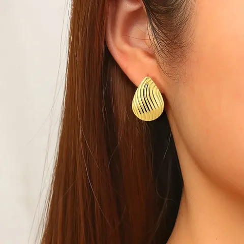 Europe and the United States Water Drop Earrings Simple French Gold-plated - view 2